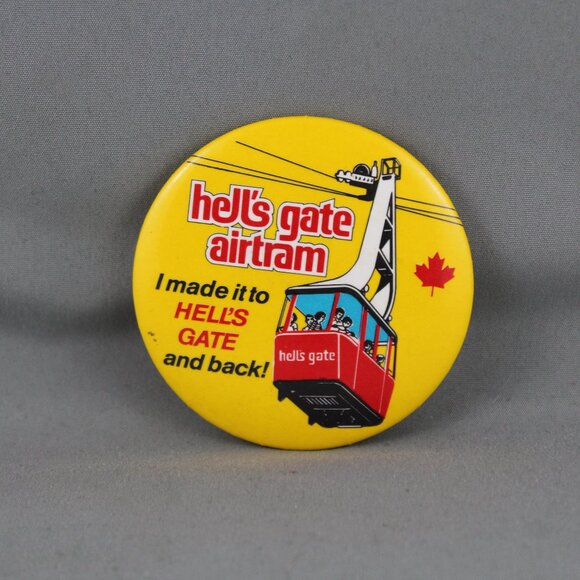 Vintage Tourist Pin - Hells Gate Airtram British Columbia - Celluloid Pin - Picture 3 of 3